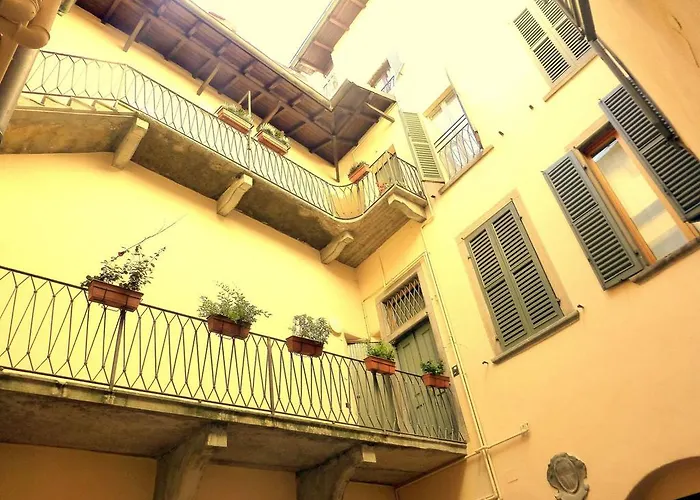 Porta Dipinta House Alta 베르가모