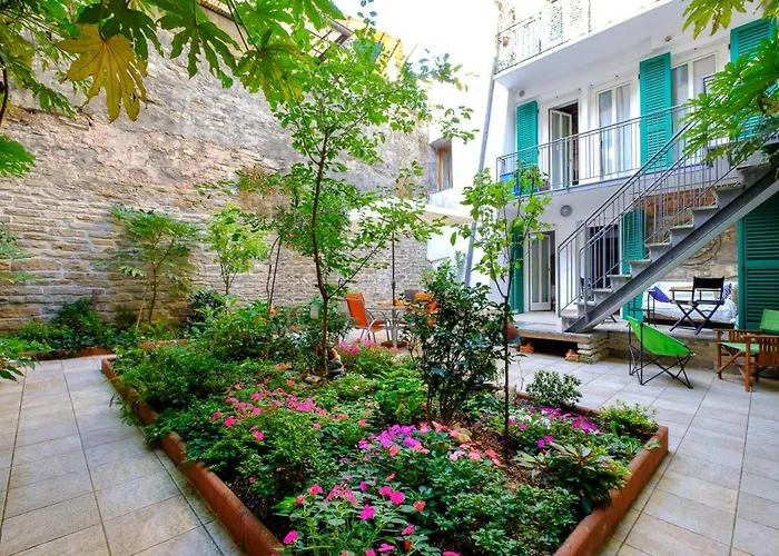 Porta Dipinta House Alta